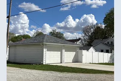 359 W Orleans Street, Paxton, IL 60957 - Photo 36