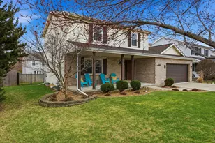 1019 Sawgrass Dr, Normal, IL 61761 - Photo 2