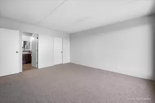 9078 Heathwood Dr, Niles, IL 60714 - Photo 16