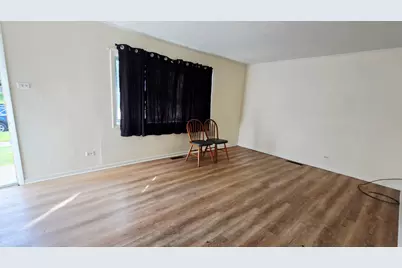 240 Tampa Street, Park Forest, IL 60466 - Photo 4