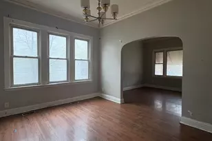 12249 S Parnell Ave, Chicago, IL 60628 - Photo 4