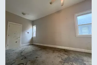 12249 S Parnell Avenue, Chicago, IL 60628 - Photo 6