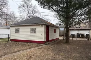 12249 S Parnell Ave, Chicago, IL 60628 - Photo 18