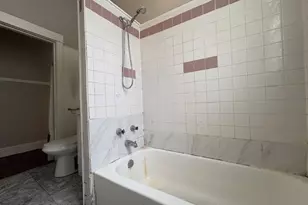 12249 S Parnell Ave, Chicago, IL 60628 - Photo 8