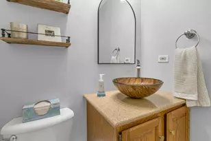 2828 Ashton Ct, Westchester, IL 60154 - Photo 12