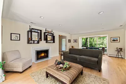 1355 Woodland Lane, Riverwoods, IL 60015 - Photo 2