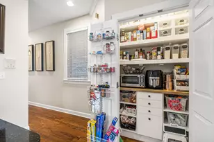 3035 N Racine Ave, Chicago, IL 60657 - Photo 10