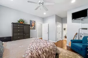 3035 N Racine Ave, Chicago, IL 60657 - Photo 12