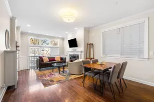 3035 N Racine Ave, Chicago, IL 60657 - Photo 2