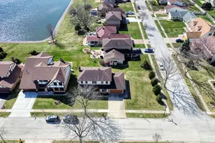 575 Montego Dr, Elk Grove Village, IL 60007 - Photo 38