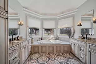 24963 N Abbey Glenn Dr, Hawthorn Woods, IL 60047 - Photo 22