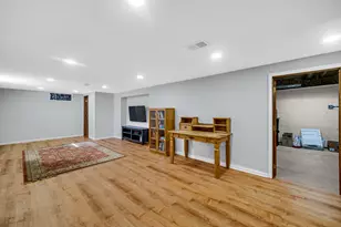 1930 Richard St, Aurora, IL 60506 - Photo 18