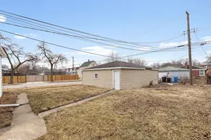 9001 S Parnell Ave, Chicago, IL 60620 - Photo 22