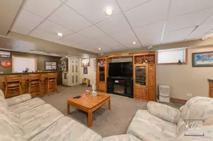 2478 Crystal Creek Ln, Elgin, IL 60124 - Photo 22