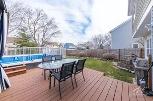 2478 Crystal Creek Ln, Elgin, IL 60124 - Photo 30