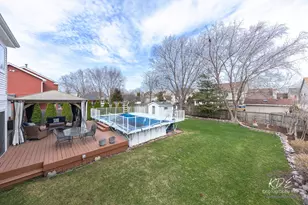 2478 Crystal Creek Ln, Elgin, IL 60124 - Photo 32