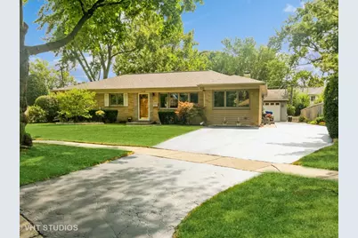 1715 Verde Court, Mount Prospect, IL 60056 - Photo 1
