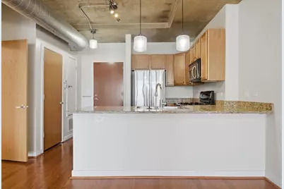 1610 W Fullerton Avenue #207, Chicago, IL 60614 - Photo 10