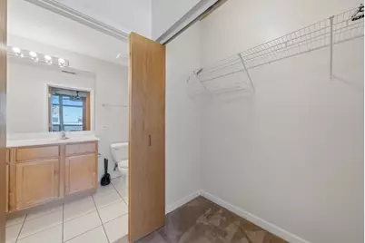 1610 W Fullerton Avenue #207, Chicago, IL 60614 - Photo 14