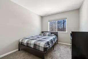 202 Centennial Dr, Hainesville, IL 60073 - Photo 10