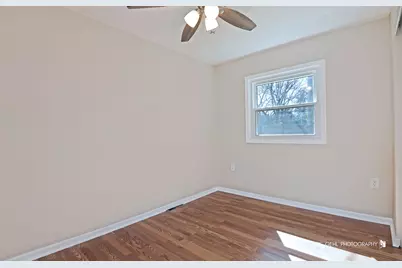 21535 W Sarah Drive, Lake Villa, IL 60046 - Photo 14