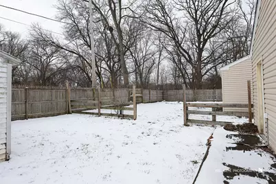 21535 W Sarah Drive, Lake Villa, IL 60046 - Photo 18
