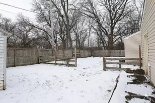 21535 W Sarah Dr, Lake Villa, IL 60046 - Photo 18