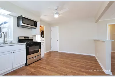 21535 W Sarah Drive, Lake Villa, IL 60046 - Photo 10