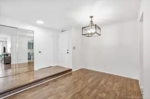 6770 181st St, Tinley Park, IL 60477 - Photo 4