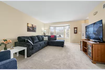 1326 Windsor Court, Geneva, IL 60134 - Photo 2