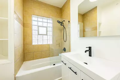 7601 S Rhodes Avenue, Chicago, IL 60619 - Photo 14