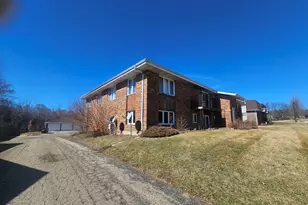 [Address not provided], Freeport, IL 61032 - Photo 2