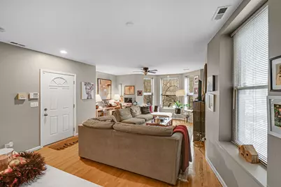 6401 S Greenwood Avenue #1N, Chicago, IL 60637 - Photo 4