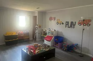 1408 Ridgeport Ave, Bloomington, IL 61704 - Photo 24