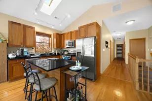 3301 S Michigan Ave, Chicago, IL 60616 - Photo 2