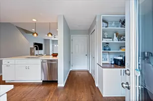 1802 W Diversey Pkwy, Chicago, IL 60614 - Photo 12