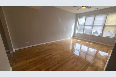 1407 E 69th Place #2, Chicago, IL 60637 - Photo 2