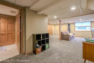 3049 Renard Ln, Saint Charles, IL 60175 - Photo 16