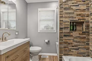 704 Helene St, Shorewood, IL 60404 - Photo 14