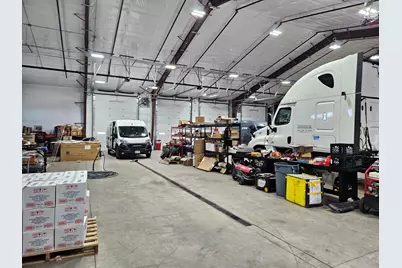 801 E Kankakee River Drive, Wilmington, IL 60481 - Photo 12