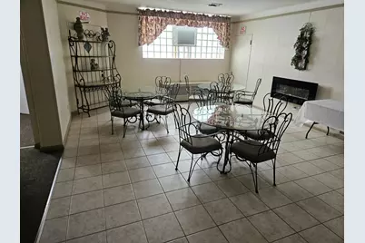 248 155th Place, Calumet City, IL 60404 - Photo 4