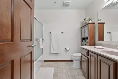 9355 Irving Park Road #122, Schiller Park, IL 60176 - Photo 20