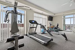 9355 Irving Park Rd, Schiller Park, IL 60176 - Photo 32