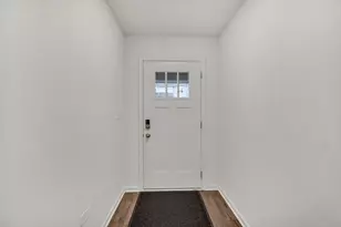 60 Grey Wolf Dr, Wheeling, IL 60090 - Photo 6