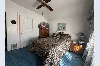 1408 W Hollywood Avenue, Chicago, IL 60660 - Photo 8