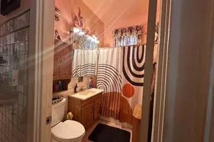 1408 W Hollywood Ave, Chicago, IL 60660 - Photo 12