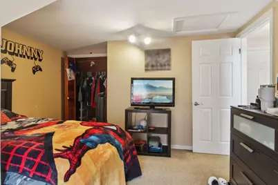 3940 N Paris Avenue, Chicago, IL 60634 - Photo 14