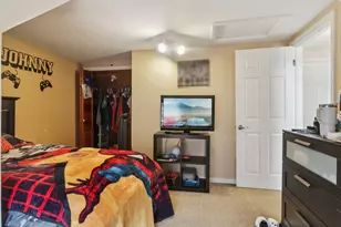 3940 N Paris Ave, Chicago, IL 60634 - Photo 14