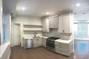 2539 W Iowa St, Chicago, IL 60622 - Photo 8