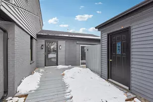 4N327 7th Ave, Addison, IL 60101 - Photo 2